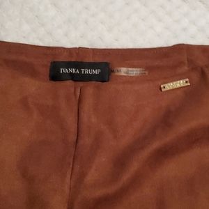 Beautiful brown,pants,like new!